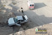 واژگونی و سقوط سواری پژو از پل در محور دهلران-مهران(پیچ های نصریان) ۳ مصدوم برجای گذاشت